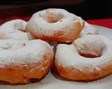 Foto langkah ke 7 dari resep Donat Gula dan coklat.