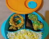 Foto langkah ke 9 dari resep Nasi Goreng Putih dgn Onion Ring, Ikan Goreng dan Brokoli krispy.