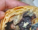 Foto langkah ke 8 dari resep Bolen Piscok (Pisang Coklat).
