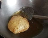 A picture of step 4 of Urad Dal Puri.