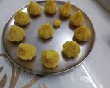 स्टीम कोकोनट मोदक (steam coconut modak recipe in Hindi) रेसिपी चरण 2 फोटो