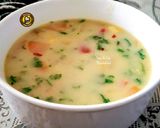 A picture of step 2 of Sweet Corn vegetable clear soup and creamy soup.