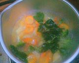 Foto langkah ke 2 dari resep Mpasi Bubur Seledri.