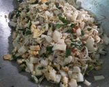 Foto langkah ke 3 dari resep Lumpia Sayuran & Telur.