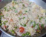 A picture of step 7 of Veg pulao.