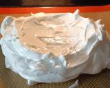 Une image de l'étape 5 de 🍓Meringue Fraise Chantilly Coco Vanille.