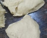 A picture of step 3 of Wool roll bread.