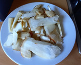Foto del paso 2 de la receta: 158. Boletus a la plancha con miel