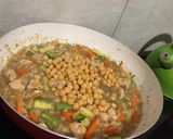 Foto del paso 4 de la receta: Arroz con pollo y vegetales