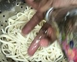 A picture of step 4 of Spicy Udon Noodles Spring Rolls (with Rice Paper).