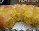 Foto langkah ke 10 dari resep Pumpkin bread rolls.