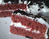 Foto langkah ke 4 dari resep Eggless Red Velvet Cake.
