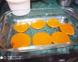 A picture of step 5 of Colorful French Macarons.