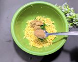 Foto langkah ke 2 dari resep Perkedel Jagung Ayam.