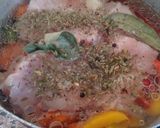 Foto del paso 1 de la receta: Pechuga de pollo al escabeche