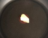 A picture of step 3 of Omelette Masala.
