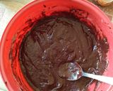 Foto langkah ke 2 dari resep Cupcake Coklat simple n yummy.
