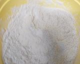 A picture of step 1 of Mkate wa kidole.