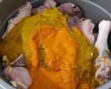 Foto langkah ke 2 dari resep Ayam goreng kunyit.