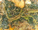 Foto del paso 7 de la receta: Espinacas con fideos de arroz y gambas