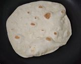 Foto langkah ke 5 dari resep Tortila rumahan.