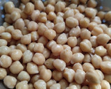 Foto del paso 1 de la receta: Garbanzos salteados con chorizo (albahaca, tomillo y orégano)