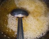 केसरिया शक्कर पारे (Kesariya shakkarpare recipe in Hindi) रेसिपी चरण 3 फोटो