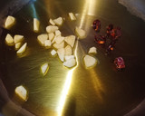 Foto del paso 2 de la receta: Bacalao desalado con chips de su propia piel 🌞🌞🌞