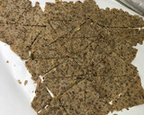 Foto del paso 4 de la receta: Hummus de aguacate con crackers caseros