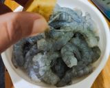 Foto langkah ke 1 dari resep Udang Goreng Telur Asin.