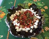 Une image de l'étape 9 de Salade marinée aux poivrons rouges, pois chiches et feta.