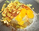 Gambar langkah 4 resipi 👩‍🍳Mi Segera Goreng Kering.