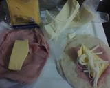 Foto del paso 1 de la receta: Rollitos de jamón (4 ingredientes)🍣