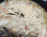 Foto del paso 5 de la receta: Pollo poblano al tocino