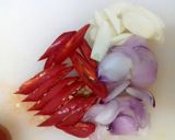 Foto langkah ke 2 dari resep Cah Kangkung Simple👌.