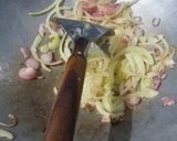 Foto langkah ke 1 dari resep Brokoli Kentang Saus Lada Hitam.