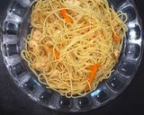 A picture of step 4 of Mama's chicken chow mein.