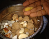 சோயா கோலா உருண்டை (மீல்மேக்கர்) ரெசிபி ஸ்டேப் 4 புகைப்படம்