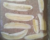 Foto langkah ke 5 dari resep Bolu Pisang dan Kulitnya.