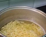 Foto langkah ke 1 dari resep Mie Rebus Tanggal Tua.