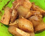 Hình bước làm 2 của món Cá lóc phi lê kho riềng