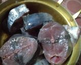 Foto langkah ke 1 dari resep Pampis tongkol manado pedas dan tidak pedas.