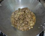 Foto langkah ke 4 dari resep Tumis Jamur Bakso saus Tiram.