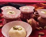 A picture of step 6 of Sattu Ladoo.