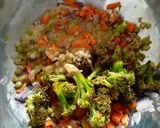 Foto del paso 3 de la receta: Espaguetis con ensalada tibia de vegetales...🍝