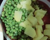 A picture of step 1 of Veg Tawa poulao.