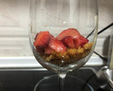 Foto del paso 2 de la receta: Cheesecake con yogur y fresas (alto en proteína y bajo en grasas)
