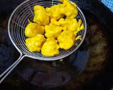 गोभी के पकोडे (Gobhi ke pakode recipe in Hindi) रेसिपी चरण 3 फोटो