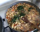 Foto del passaggio 5 della ricetta Malloreddus con ragù di tastasale
