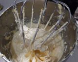 Foto langkah ke 2 dari resep Marmer cake.